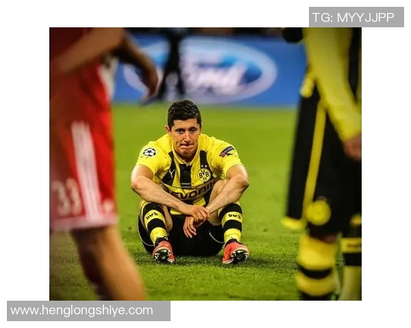 莱万状态火热欧冠赛场再创佳绩领跑射手榜争金靴前景乐观